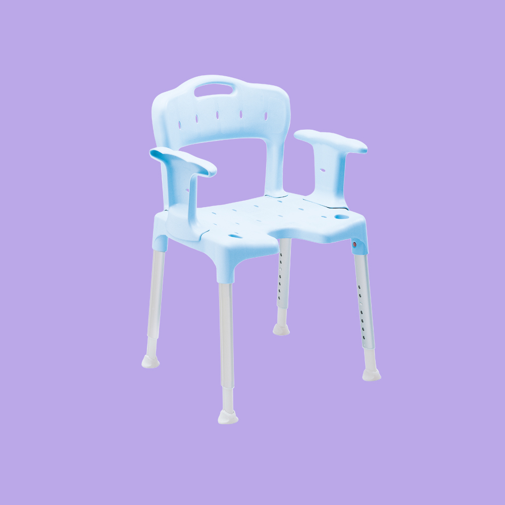 Chaise de douche bleue Etac Swift